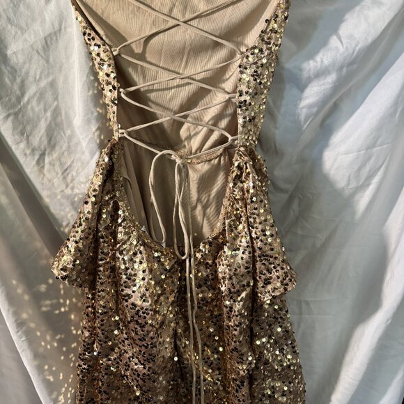 Lucy in the Sky Gold Sequin Strapless Ruffle Mini Dress – Size L - Picture 4 of 6